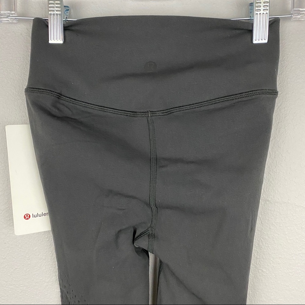 Lululemon • Reveal 7/8 Tight Digi Rain - Picture 6 of 9